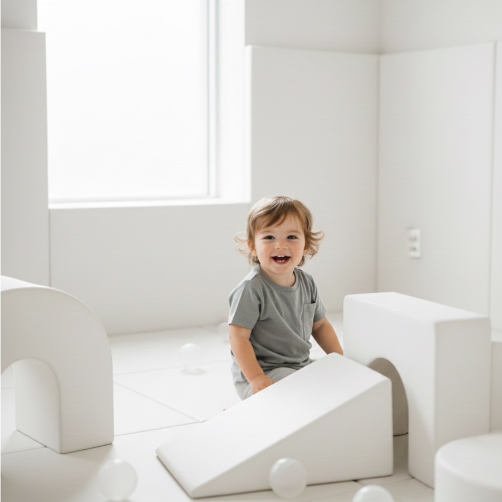 NWT Toddler Crew Neck Tee in Fog